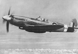 RB140 Supermarine Spitfire XIV