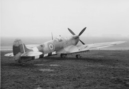 MK850 Supermarine Spitfire IX