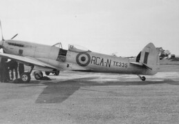 TE335 Supermarine Spitfire XVI