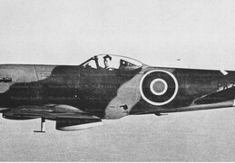 PK312 Supermarine Spitfire 22