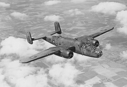 FL185 North American B-25 Mitchell