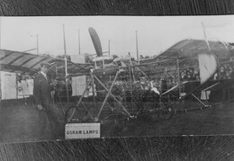 Unidentified early aeroplane