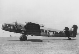 DG221 Handley Page Halifax II