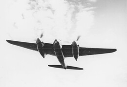 DK290 de Havilland Mosquito
