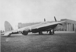 PF498 de Havilland Mosquito