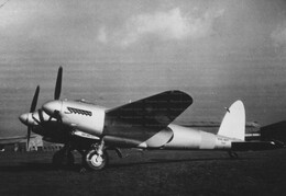 TA614 de Havilland Mosquito