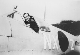 MB935 Supermarine Spitfire