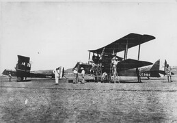 E5484 de Havilland DH10