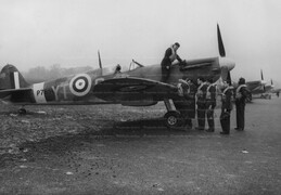P7856 Supermarine Spitfire IIa