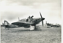 Z2334 Hawker  Hurricane IIa 