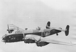 W1245 Handley Page Halifax