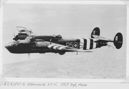 V1823 Armstrong Whitworth Albemarle V