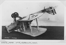 H3531 Airco DH9A